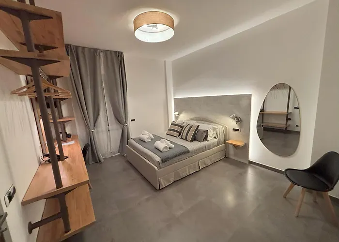 Metropolitan Gæstehus La Spezia